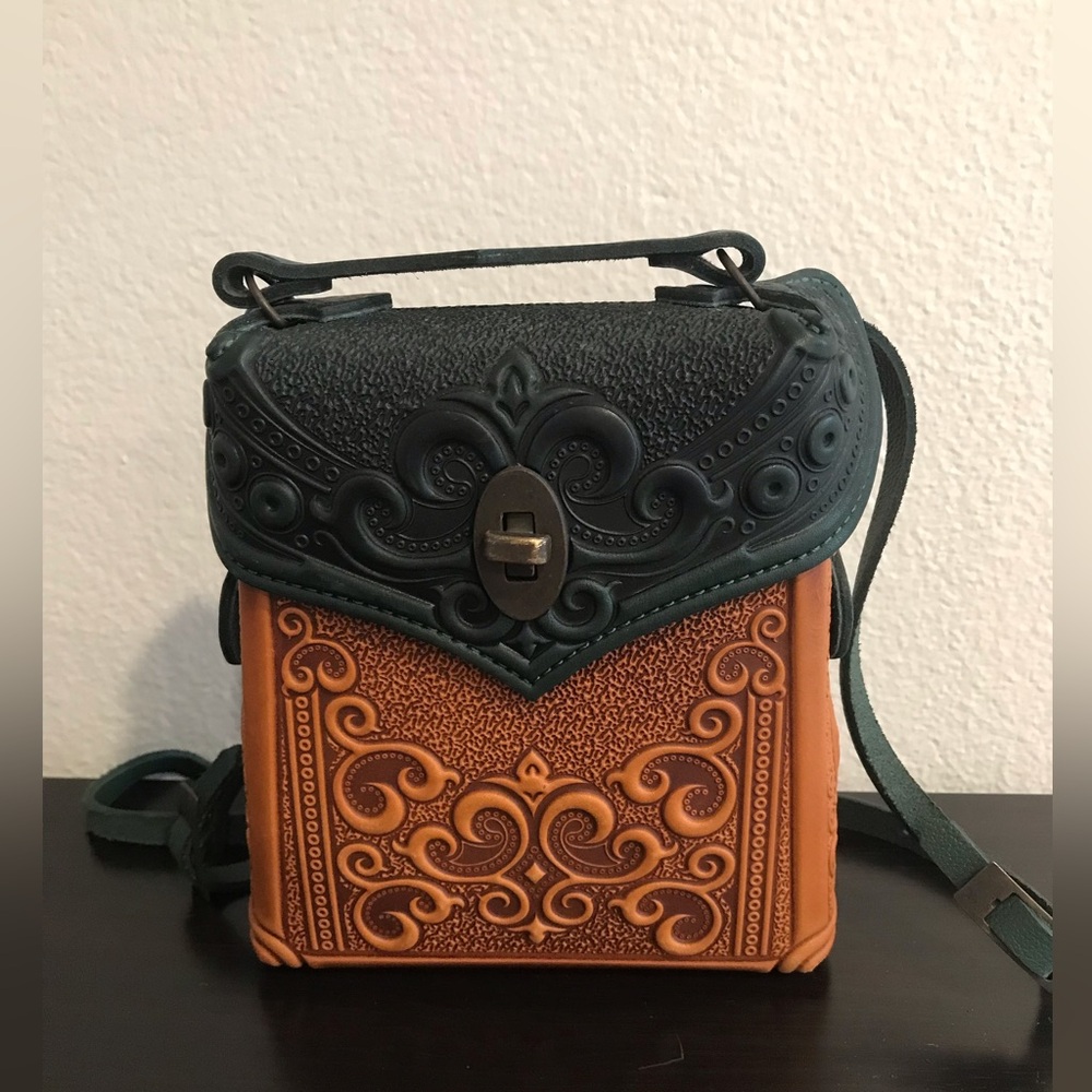NEW! Embossed Leather Mini Backpack Brand New. - Picture 4 of 10